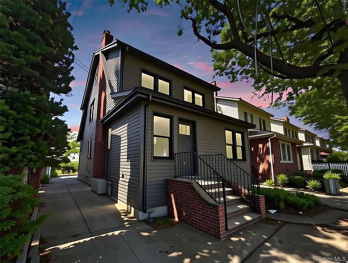 91-38 Springfield Boulevard