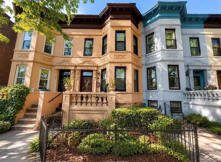 91 72nd Street