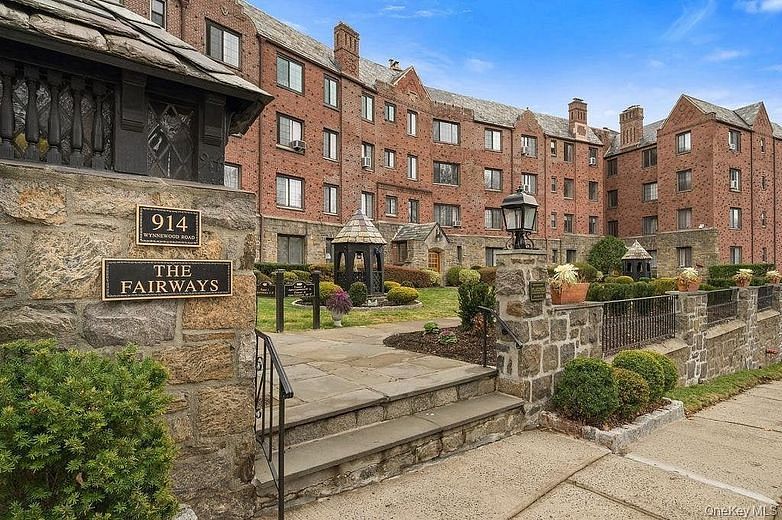 914 Wynnewood Road #LL4