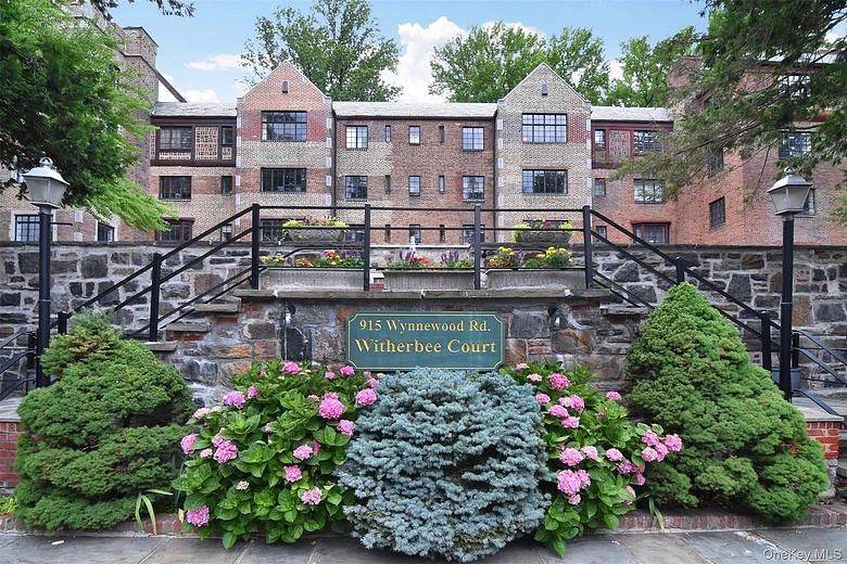 915 Wynnewood Road #A3