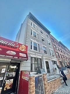 919 Avenue Saint John