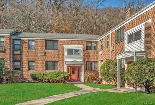 Image 1 of 21 for 23 Lawrence Drive #A in Westchester, White Plains, NY, 10603