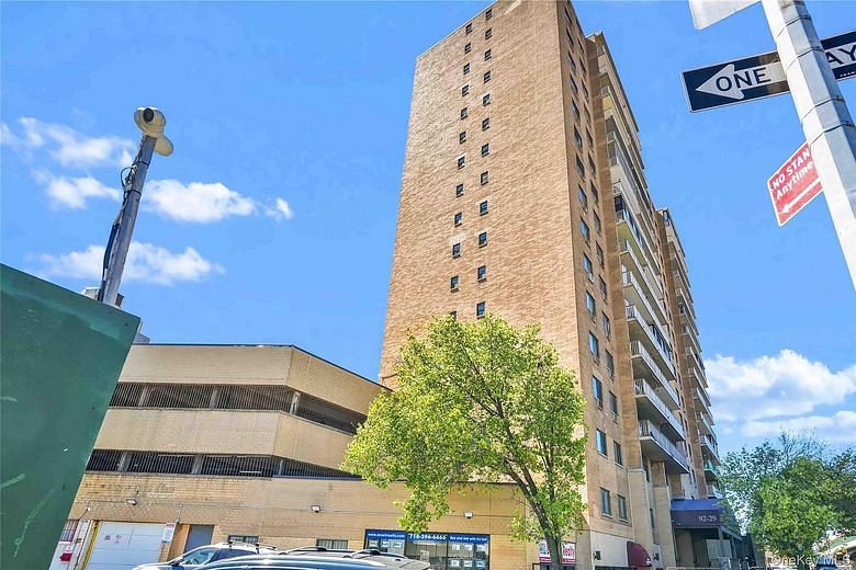 92-29 Queens Boulevard #8F
