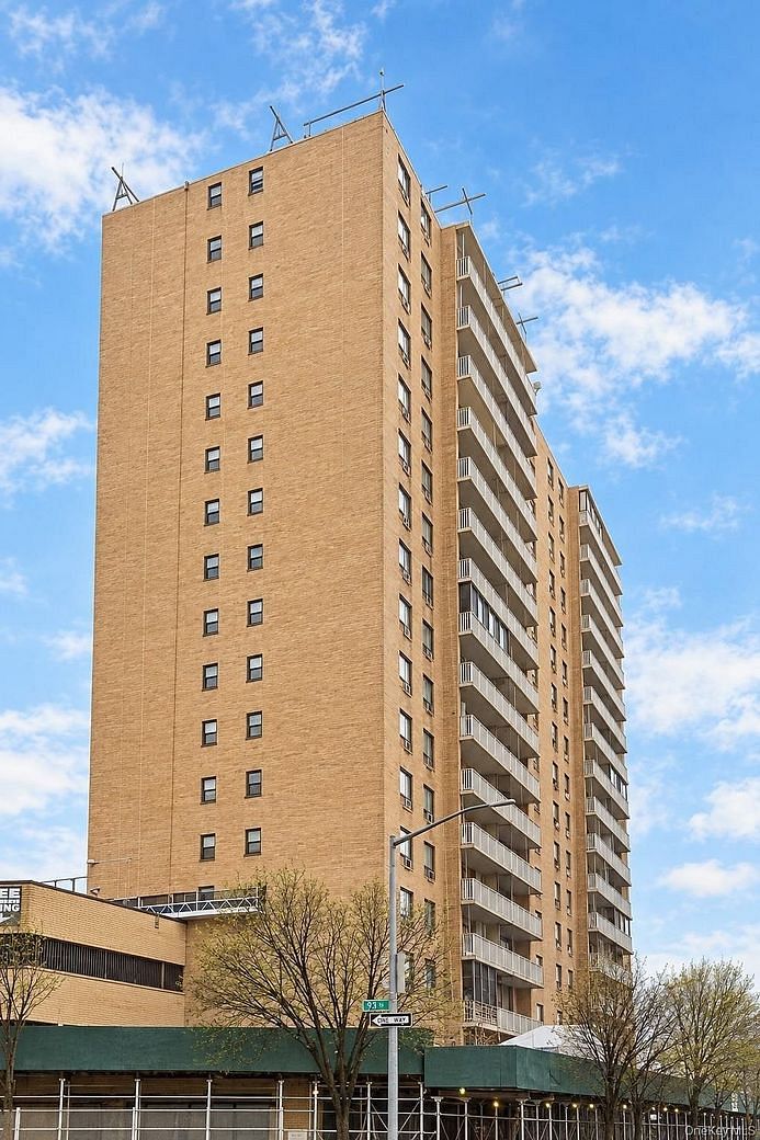 92-29 Queens Boulevard #9D&P47