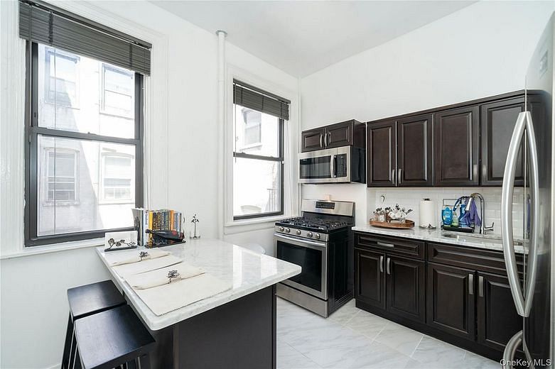 92 Hamilton Avenue #5E