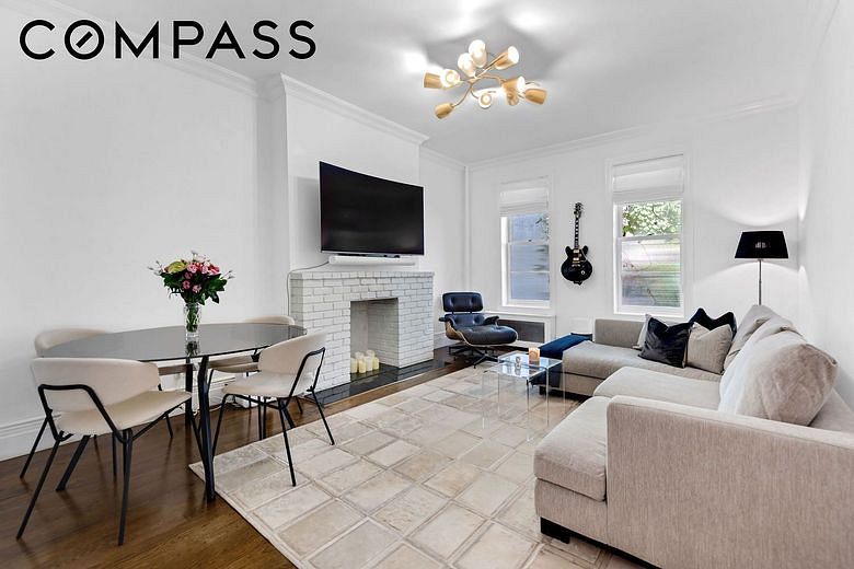 92 Horatio Street #2F