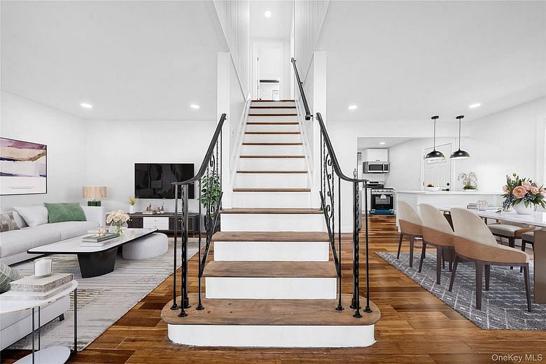 92 Washington Avenue