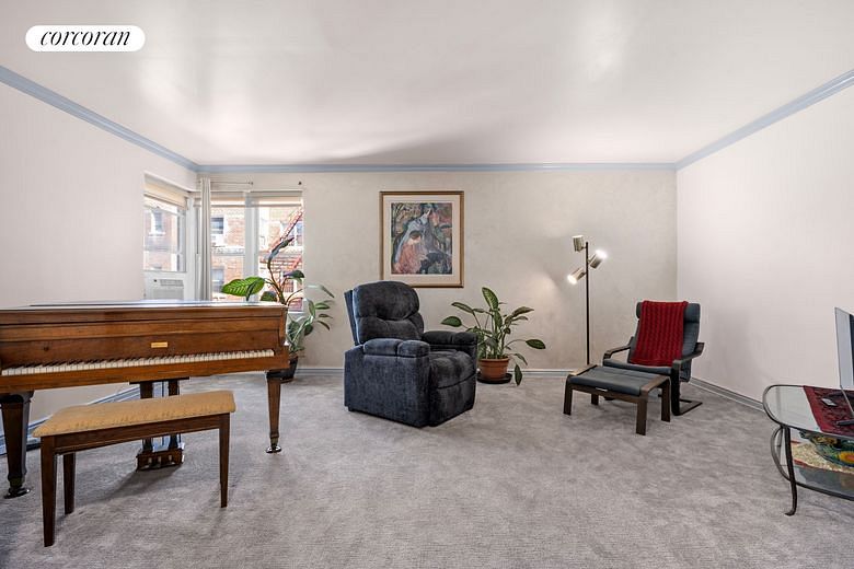 920 East 17th Street #511