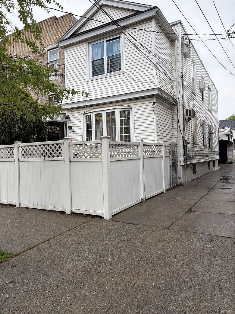 9225 176th Street