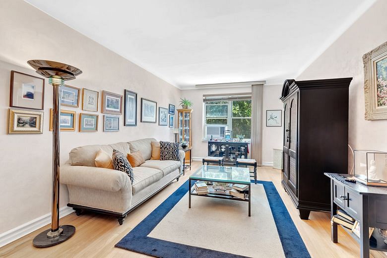 9281 Shore Road #402