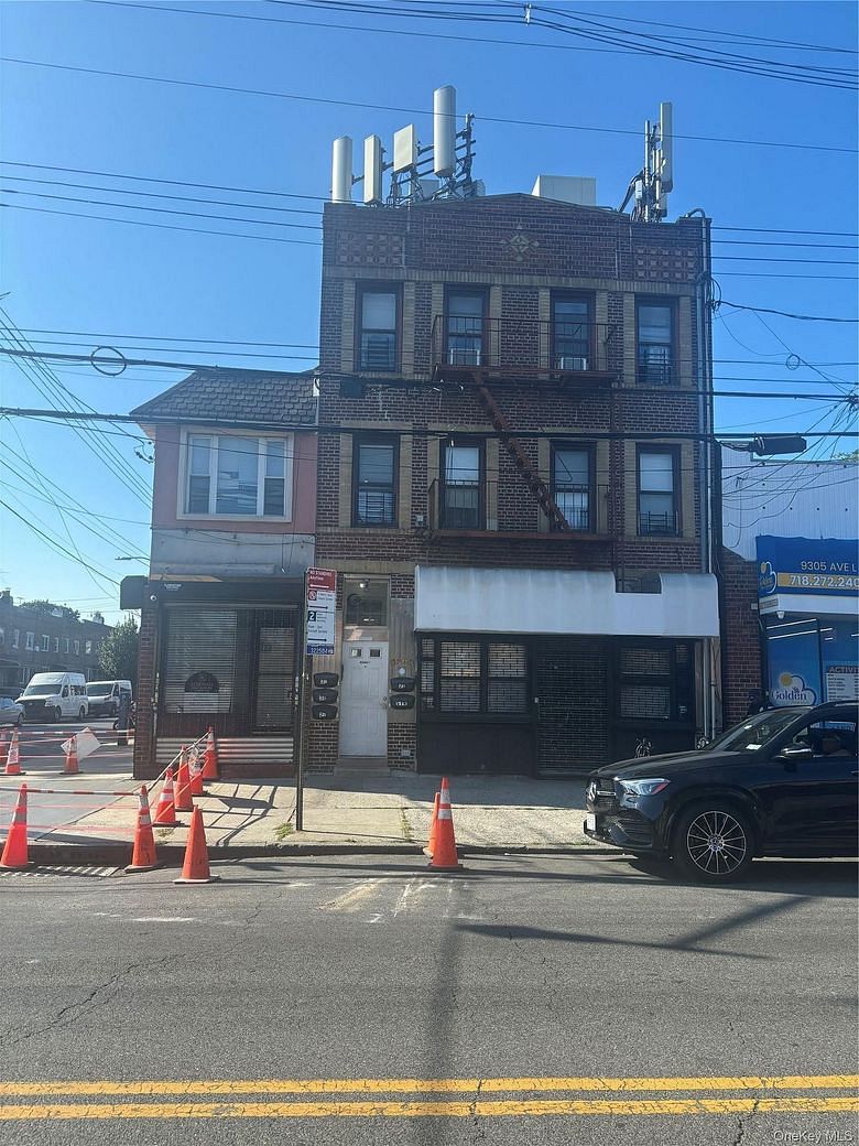 93- 03 Avenue L