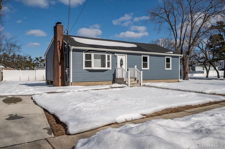 93 Garfield Boulevard