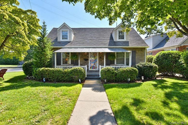93 Gilmore Boulevard