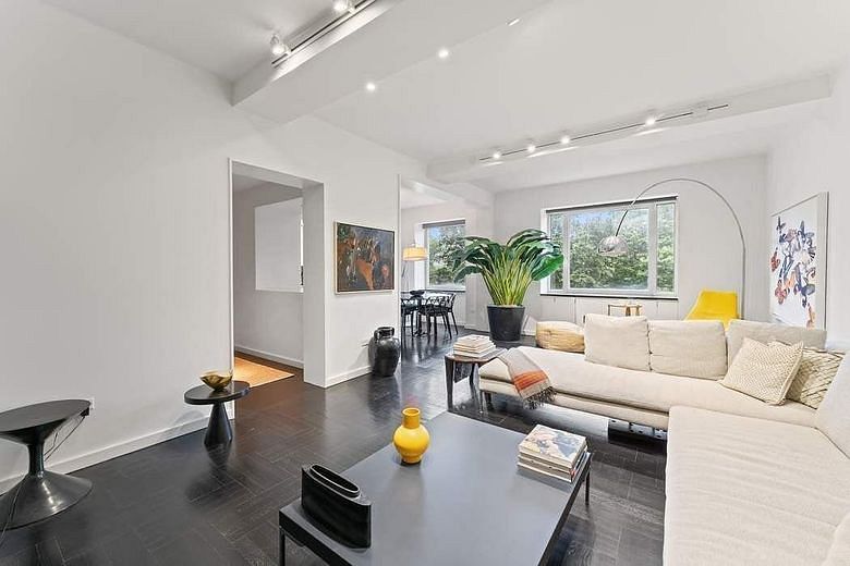 930 Fifth Avenue #7B