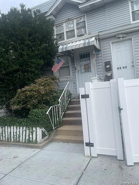 9307 76th Street