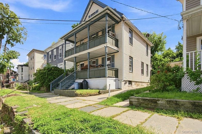931 2nd Street