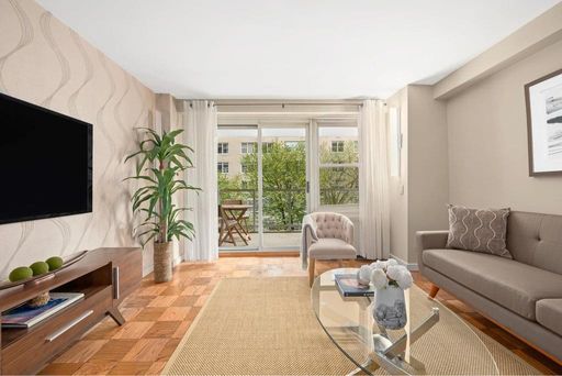 Image 1 of 8 for 363 East 76th Street #5M in Manhattan, New York, NY, 10021