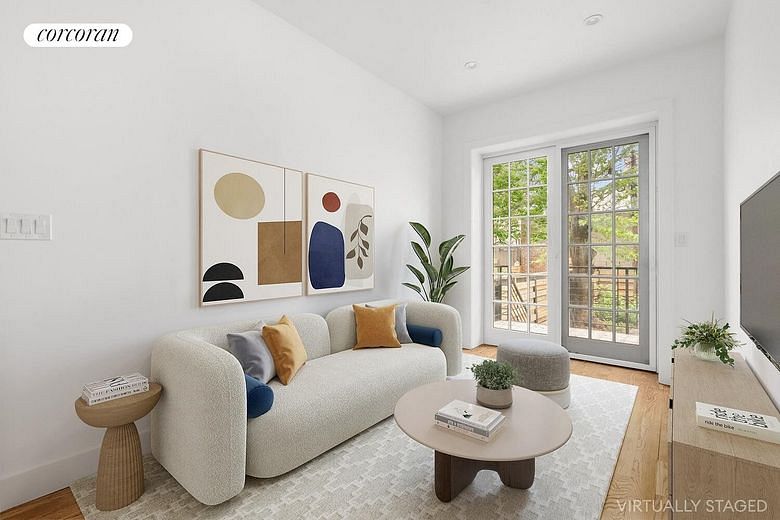 935 Lafayette Avenue #1