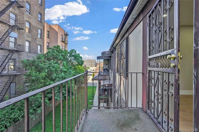 936 Union Avenue #C
