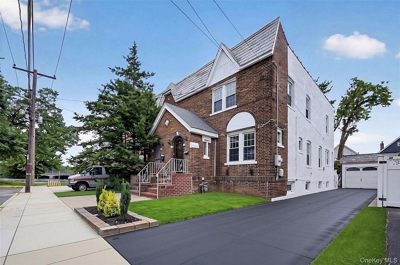 94-45 243rd Street