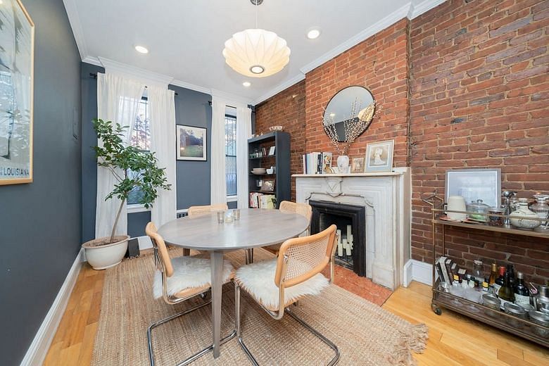 94 Wyckoff Street #1R