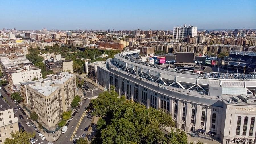 941 Jerome Avenue #7C