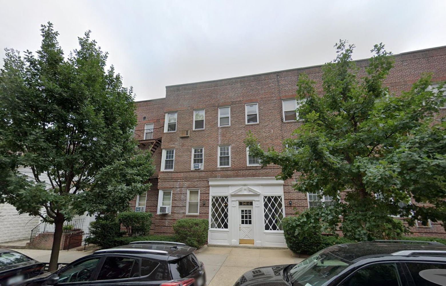 Image 1 of 17 for 9410 64 Road #B6 in Queens, New York, NY, 11374