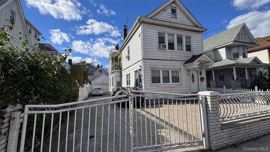 9422 Lefferts Boulevard