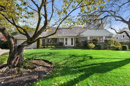 Image 1 of 31 for 140 Overhill Road in Westchester, Bronxville, NY, 10708