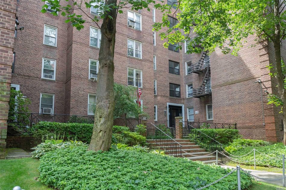 Image 1 of 16 for 120-10 85 Avenue #3H in Queens, Kew Gardens, NY, 11415
