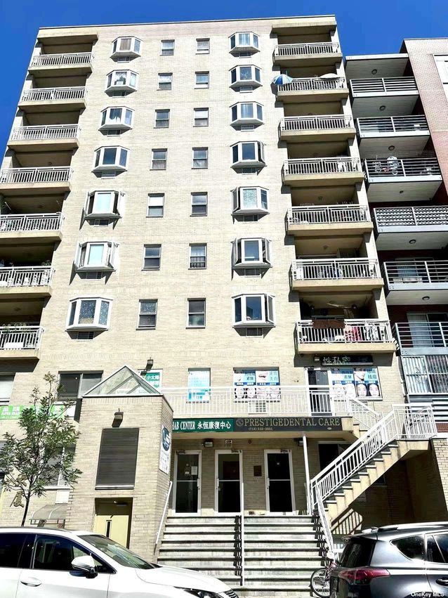 Image 1 of 10 for 140-31 Cherry Avenue #6B in Queens, Flushing, NY, 11355