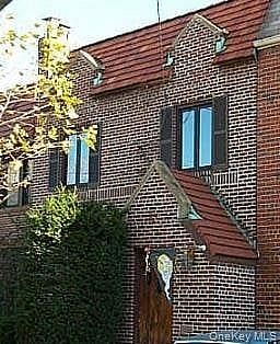 95-19 242nd Street