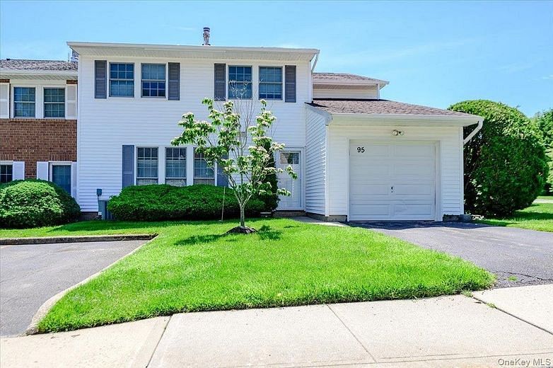 95 Aspen Drive E
