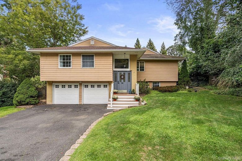 95 Patchogue Drive