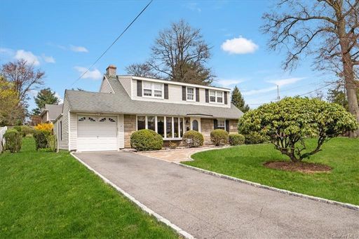 Image 1 of 33 for 95 Pineridge Road in Westchester, Greenburgh, NY, 10603