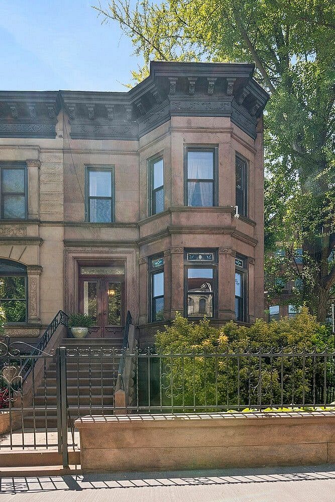 954 Park Place
