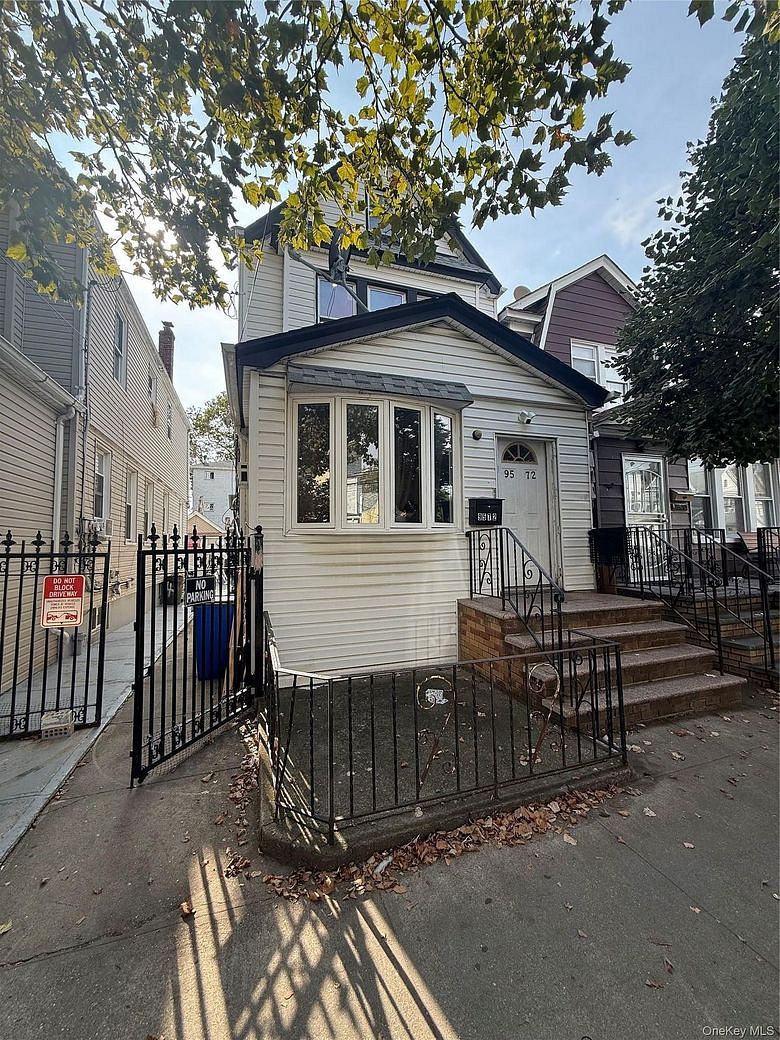 9572 115th Street