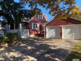 Image 1 of 15 for 5 Eos Road in Long Island, Rocky Point, NY, 11778