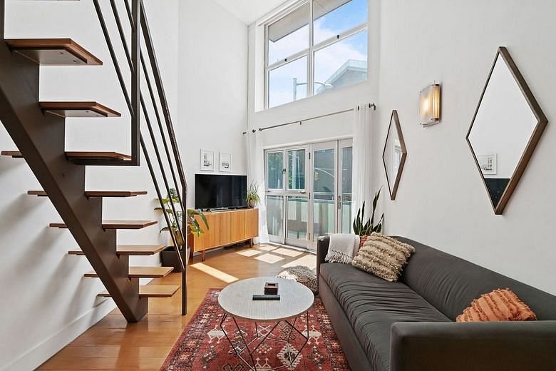 96 Woodpoint Road #2C