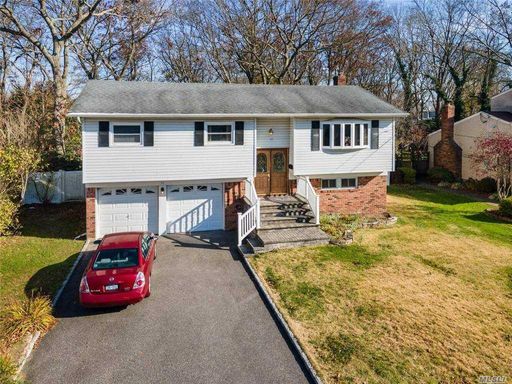 Image 1 of 25 for 35 Arline Ln in Long Island, East Islip, NY, 11730