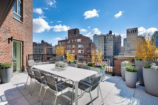 Image 1 of 17 for 21 East 61st Street #14A in Manhattan, New York, NY, 10065