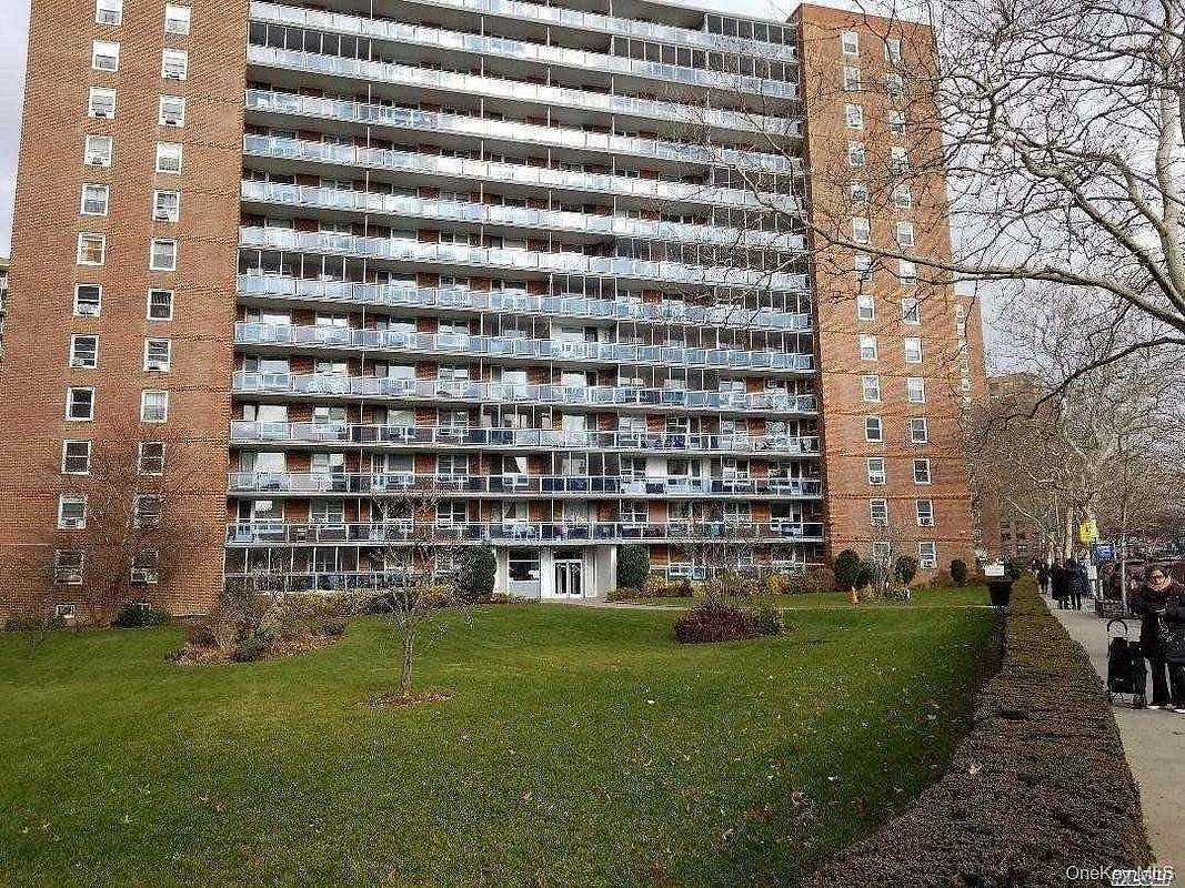 Image 1 of 14 for 97-37 63rd Road #9H in Queens, Rego Park, NY, 11374