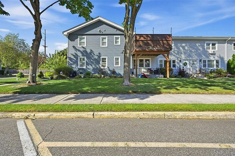 97 Cardinal Lane #1b