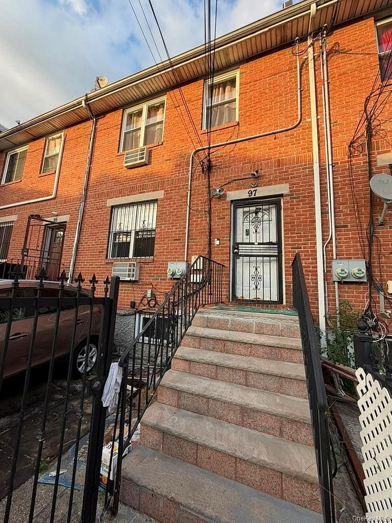 97 Louisiana Avenue