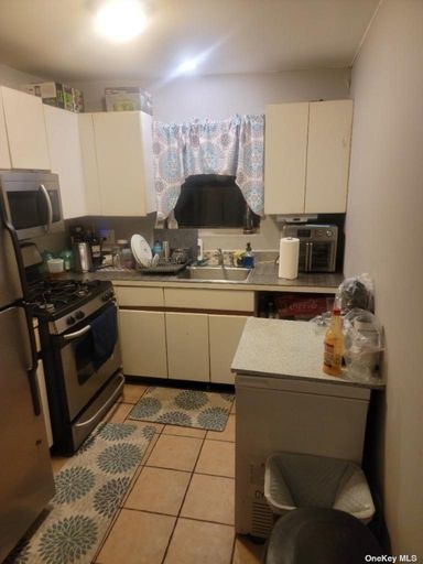 Image 1 of 17 for 972 E 88th Street #4 in Brooklyn, NY, 11236