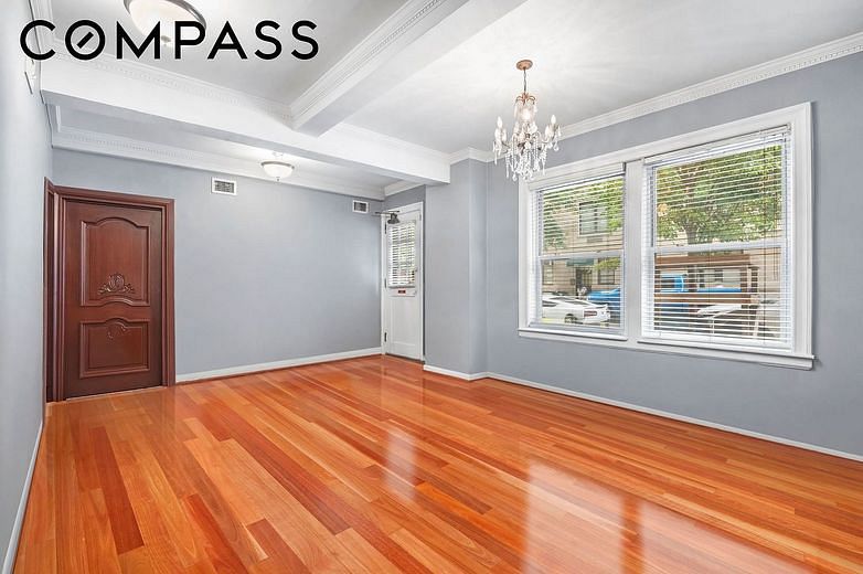975 Park Avenue #1CD