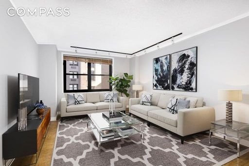 Image 1 of 6 for 200 East 24th Street #409 in Manhattan, New York, NY, 10010