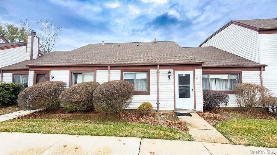 98 Whistler Court #98