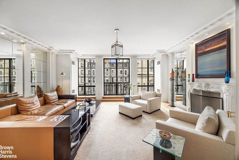 985 Park Avenue #4/5