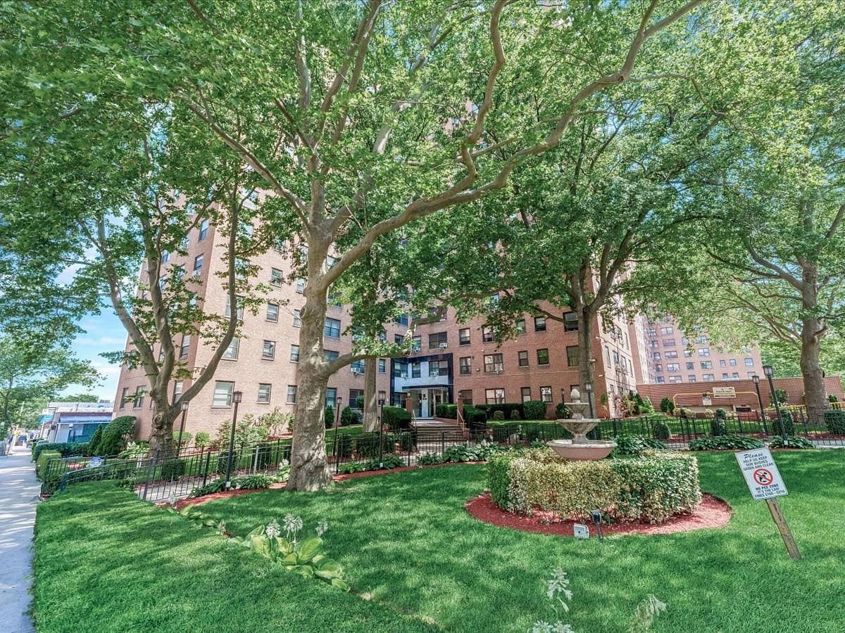Image 1 of 11 for 99-05 63rd Drive #7R in Queens, Rego Park, NY, 11374